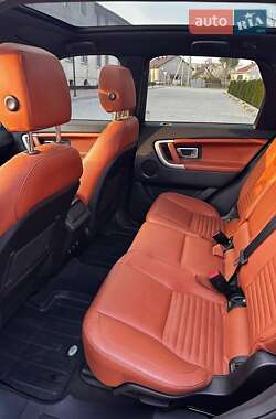 Позашляховик / Кросовер Land Rover Discovery Sport 2015 в 