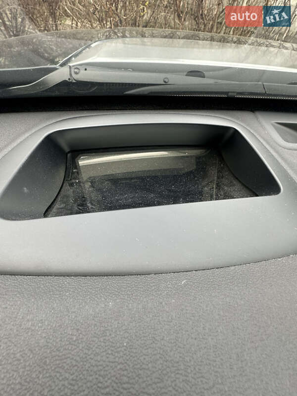 Позашляховик / Кросовер Land Rover Discovery Sport 2016 в Луцьку фото 28 Позашляховик / Кросовер Land Rover Discovery Sport 2016 в Луцьку