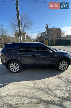 Внедорожник / Кроссовер Land Rover Discovery Sport 2015 в 