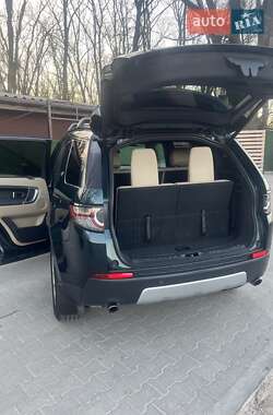 Позашляховик / Кросовер Land Rover Discovery Sport 2015 в 