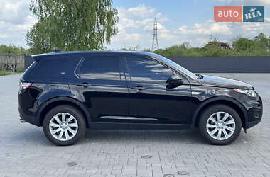 Позашляховик / Кросовер Land Rover Discovery Sport 2017 в 