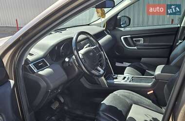 Внедорожник / Кроссовер Land Rover Discovery Sport 2016 в 