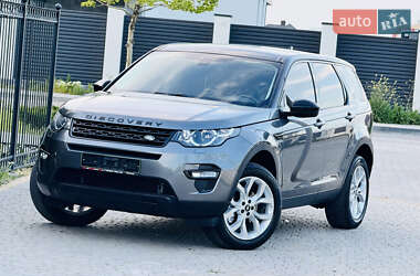 Внедорожник / Кроссовер Land Rover Discovery Sport 2015 в 