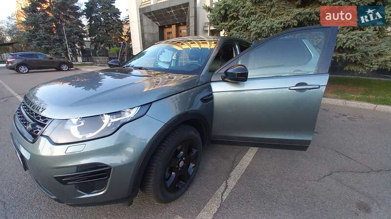 Внедорожник / Кроссовер Land Rover Discovery Sport 2016 в Одессе