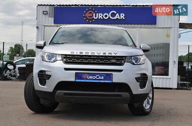 Позашляховик / Кросовер Land Rover Discovery Sport 2017 в 