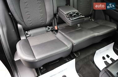 Позашляховик / Кросовер Land Rover Discovery Sport 2020 в 