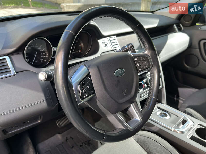 Позашляховик / Кросовер Land Rover Discovery Sport 2016 в Києві