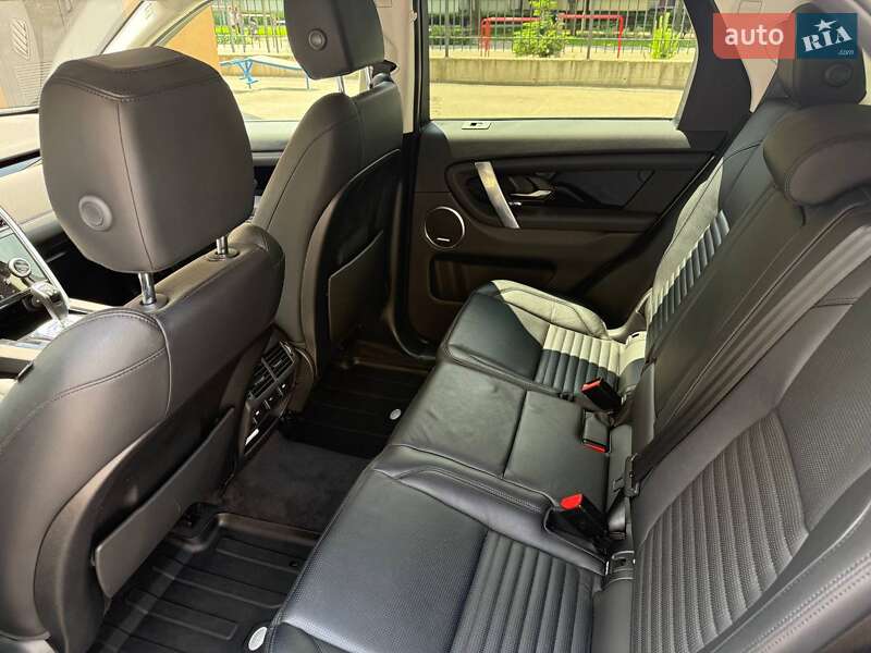 Внедорожник / Кроссовер Land Rover Discovery Sport 2020 в Киеве
