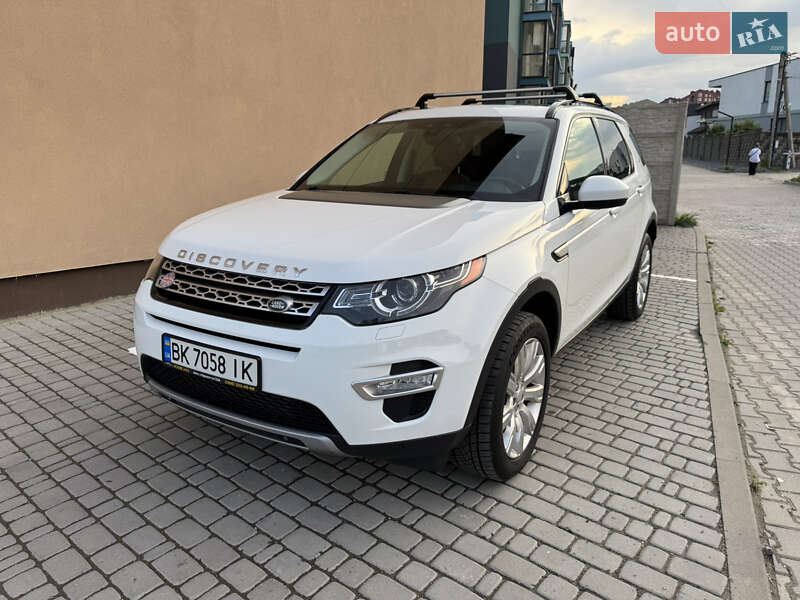 Внедорожник / Кроссовер Land Rover Discovery Sport 2015 в 