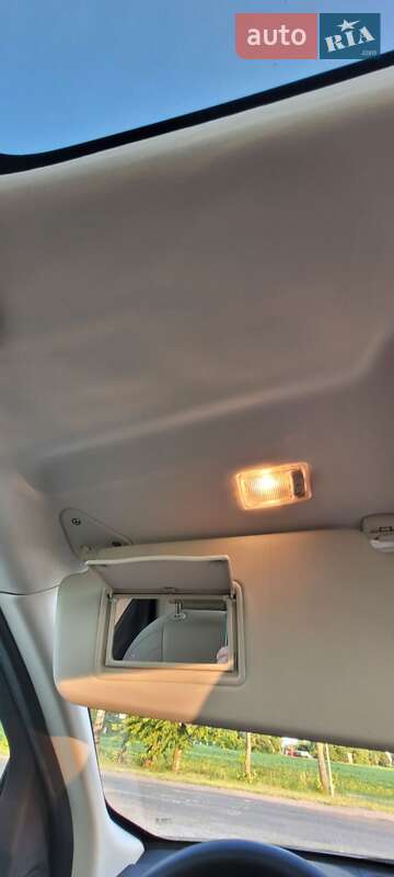 Внедорожник / Кроссовер Land Rover Discovery Sport 2017 в Виннице фото 41 Внедорожник / Кроссовер Land Rover Discovery Sport 2017 в Виннице