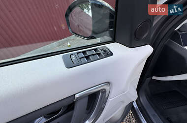 Внедорожник / Кроссовер Land Rover Discovery Sport 2016 в 