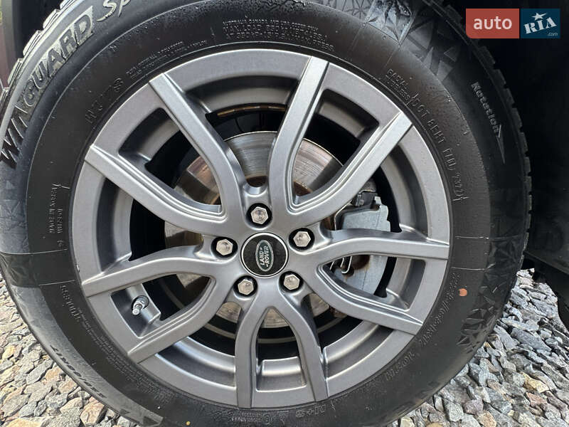 Позашляховик / Кросовер Land Rover Discovery Sport 2016 в Трускавці