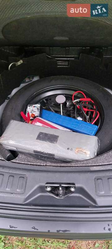 Внедорожник / Кроссовер Land Rover Discovery Sport 2020 в Львове фото 39 Внедорожник / Кроссовер Land Rover Discovery Sport 2020 в Львове