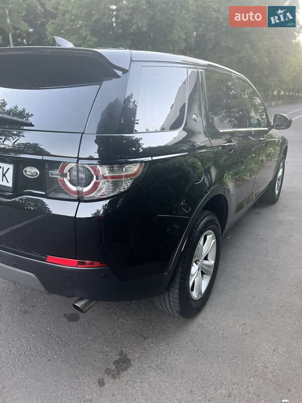 Внедорожник / Кроссовер Land Rover Discovery Sport 2016 в Одессе