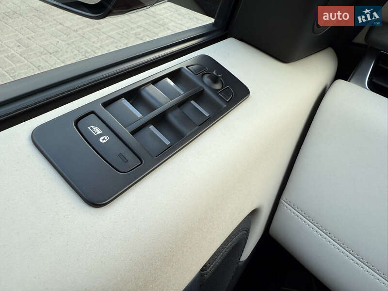 Позашляховик / Кросовер Land Rover Discovery Sport 2020 в Києві