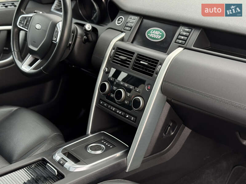 Позашляховик / Кросовер Land Rover Discovery Sport 2016 в Києві