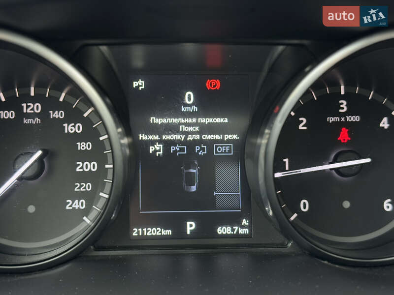 Позашляховик / Кросовер Land Rover Discovery Sport 2016 в Києві