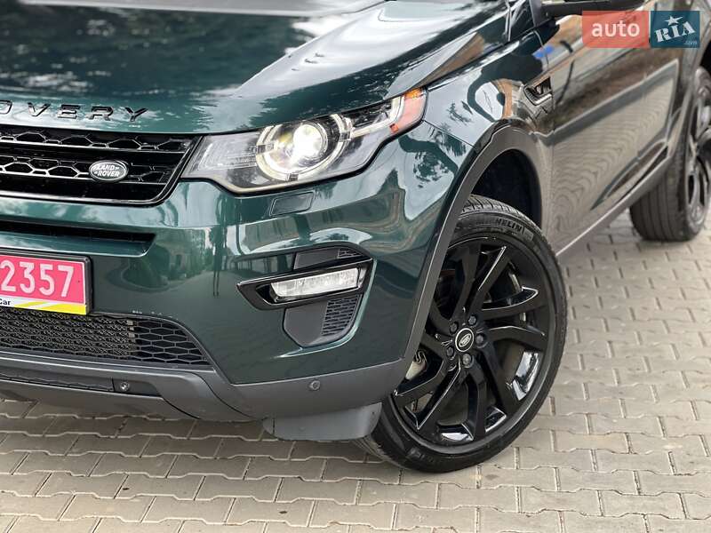 Внедорожник / Кроссовер Land Rover Discovery Sport 2016 в Львове