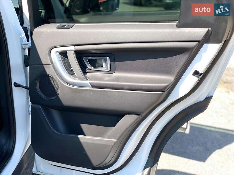 Позашляховик / Кросовер Land Rover Discovery Sport 2016 в Вінниці