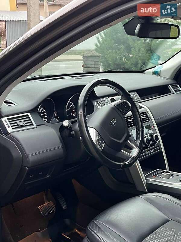 Внедорожник / Кроссовер Land Rover Discovery Sport 2016 в Самборе