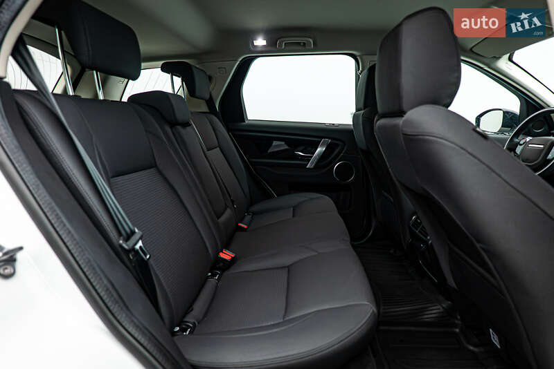 Внедорожник / Кроссовер Land Rover Discovery Sport 2019 в Киеве