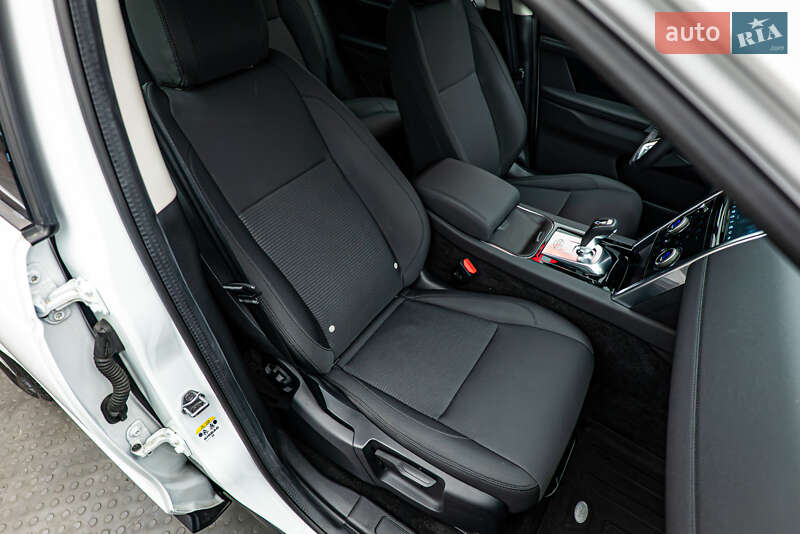 Внедорожник / Кроссовер Land Rover Discovery Sport 2019 в Киеве