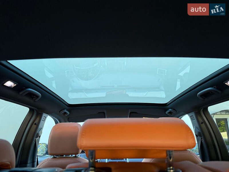 Внедорожник / Кроссовер Land Rover Discovery Sport 2015 в Луцке