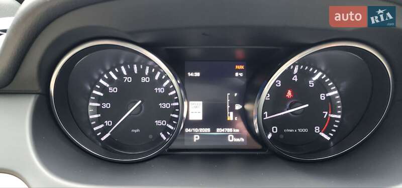 Позашляховик / Кросовер Land Rover Discovery Sport 2015 в Івано-Франківську