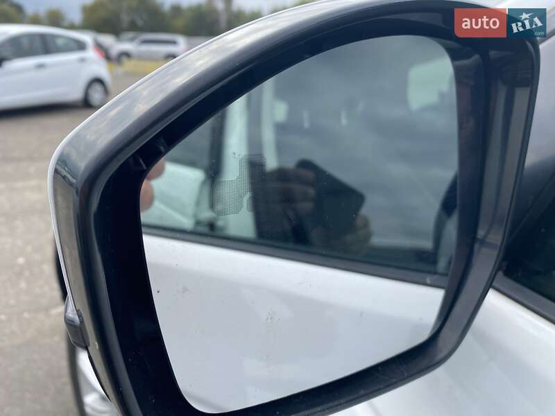 Позашляховик / Кросовер Land Rover Discovery Sport 2018 в Києві