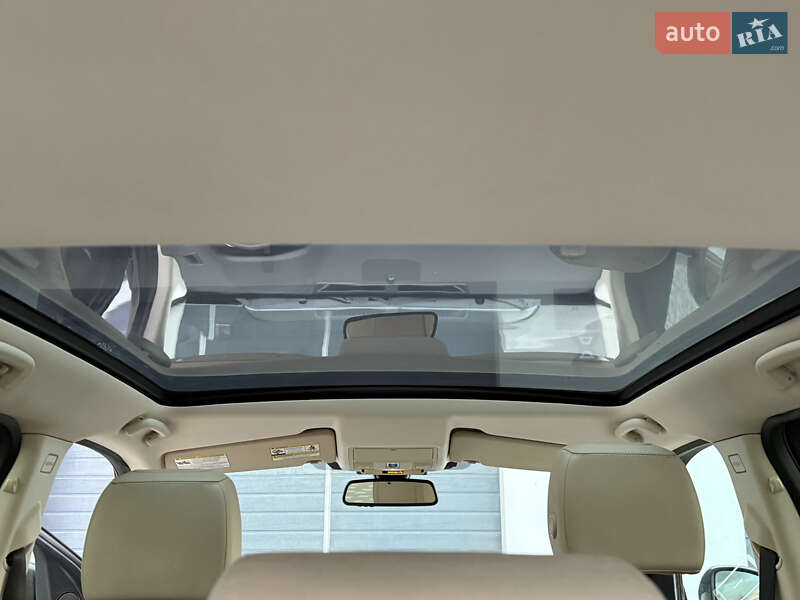 Позашляховик / Кросовер Land Rover Discovery Sport 2016 в Дрогобичі