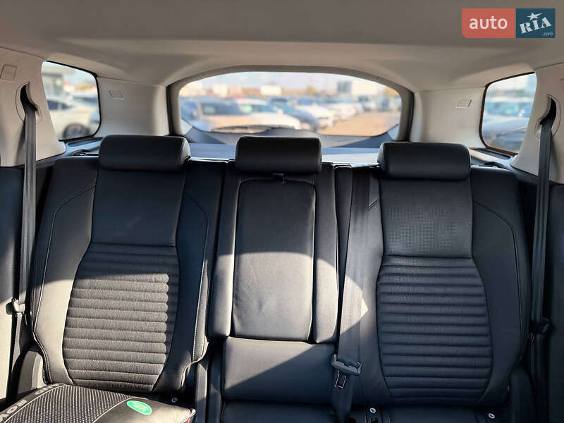 Внедорожник / Кроссовер Land Rover Discovery Sport 2021 в Киеве фото 6 Внедорожник / Кроссовер Land Rover Discovery Sport 2021 в Киеве
