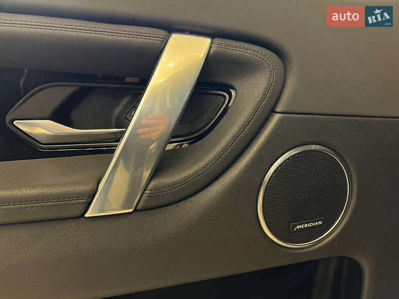 Внедорожник / Кроссовер Land Rover Discovery Sport 2020 в Киеве