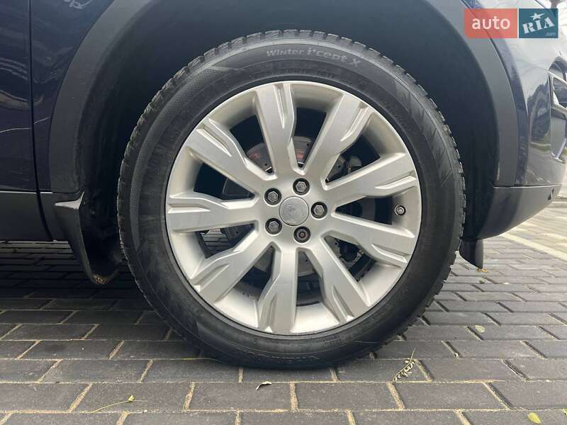 Внедорожник / Кроссовер Land Rover Discovery Sport 2015 в Полтаве