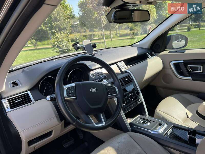 Внедорожник / Кроссовер Land Rover Discovery Sport 2019 в Киеве фото 25 Внедорожник / Кроссовер Land Rover Discovery Sport 2019 в Киеве