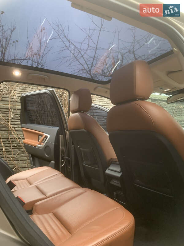 Позашляховик / Кросовер Land Rover Discovery Sport 2016 в Харкові