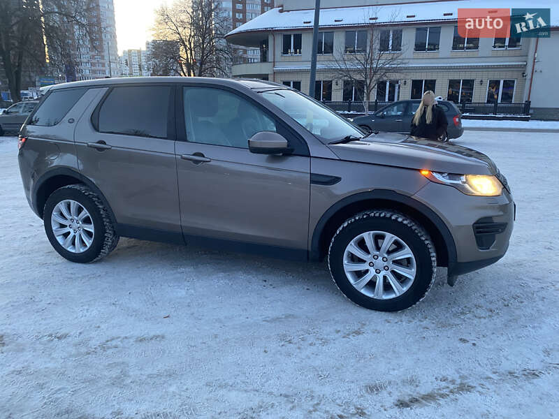 Внедорожник / Кроссовер Land Rover Discovery Sport 2015 в Броварах