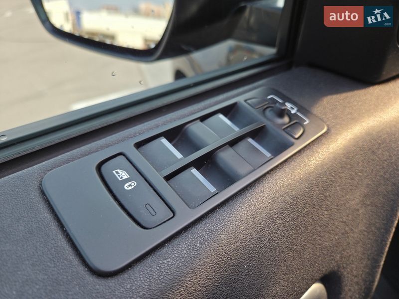 Внедорожник / Кроссовер Land Rover Discovery Sport 2017 в Киеве фото 20 Внедорожник / Кроссовер Land Rover Discovery Sport 2017 в Киеве