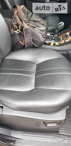 Позашляховик / Кросовер Land Rover Discovery 2010 в Слов'янську