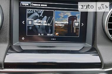 Позашляховик / Кросовер Land Rover Discovery 2016 в 