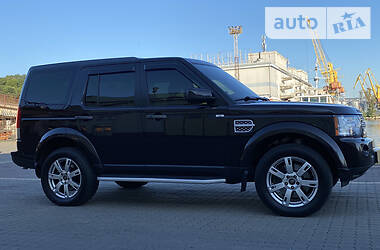 Позашляховик / Кросовер Land Rover Discovery 2012 в 