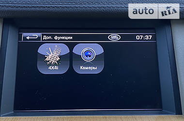 Позашляховик / Кросовер Land Rover Discovery 2012 в 
