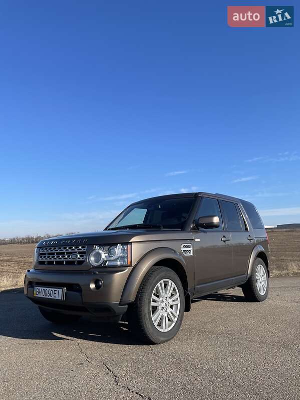 Land Rover Discovery 2012