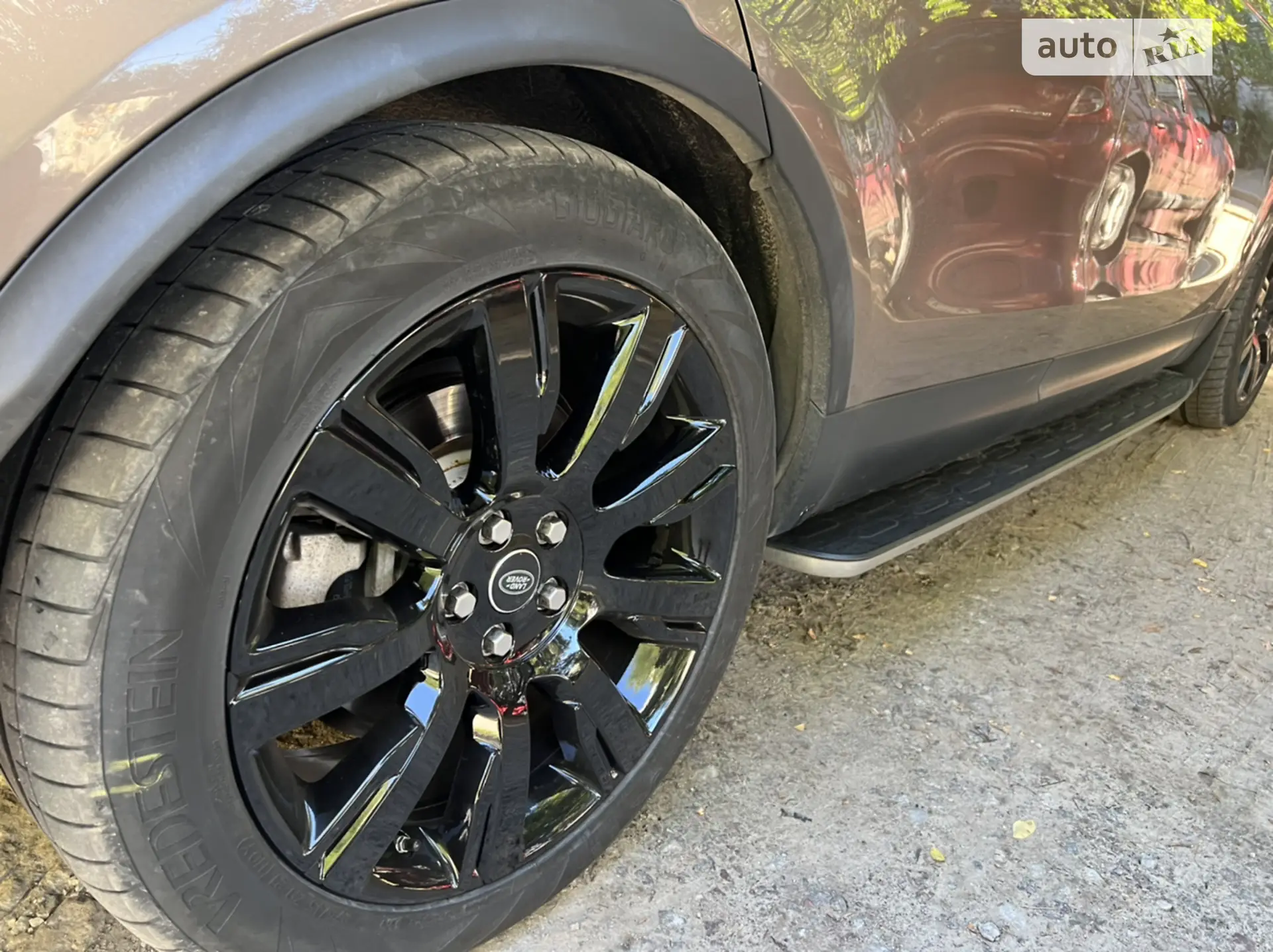 2017 Land Rover Discovery - мініатюра 15