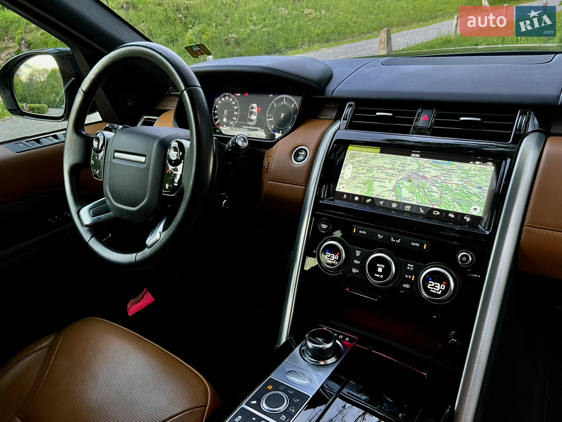 2019 Land Rover Discovery - мініатюра 12