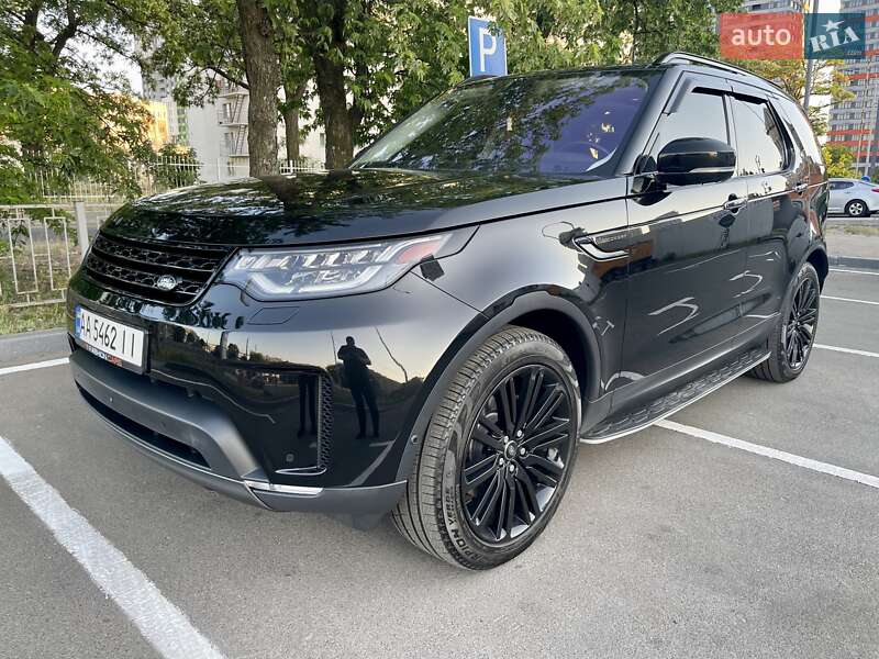 Внедорожник / Кроссовер Land Rover Discovery 2017 в Киеве