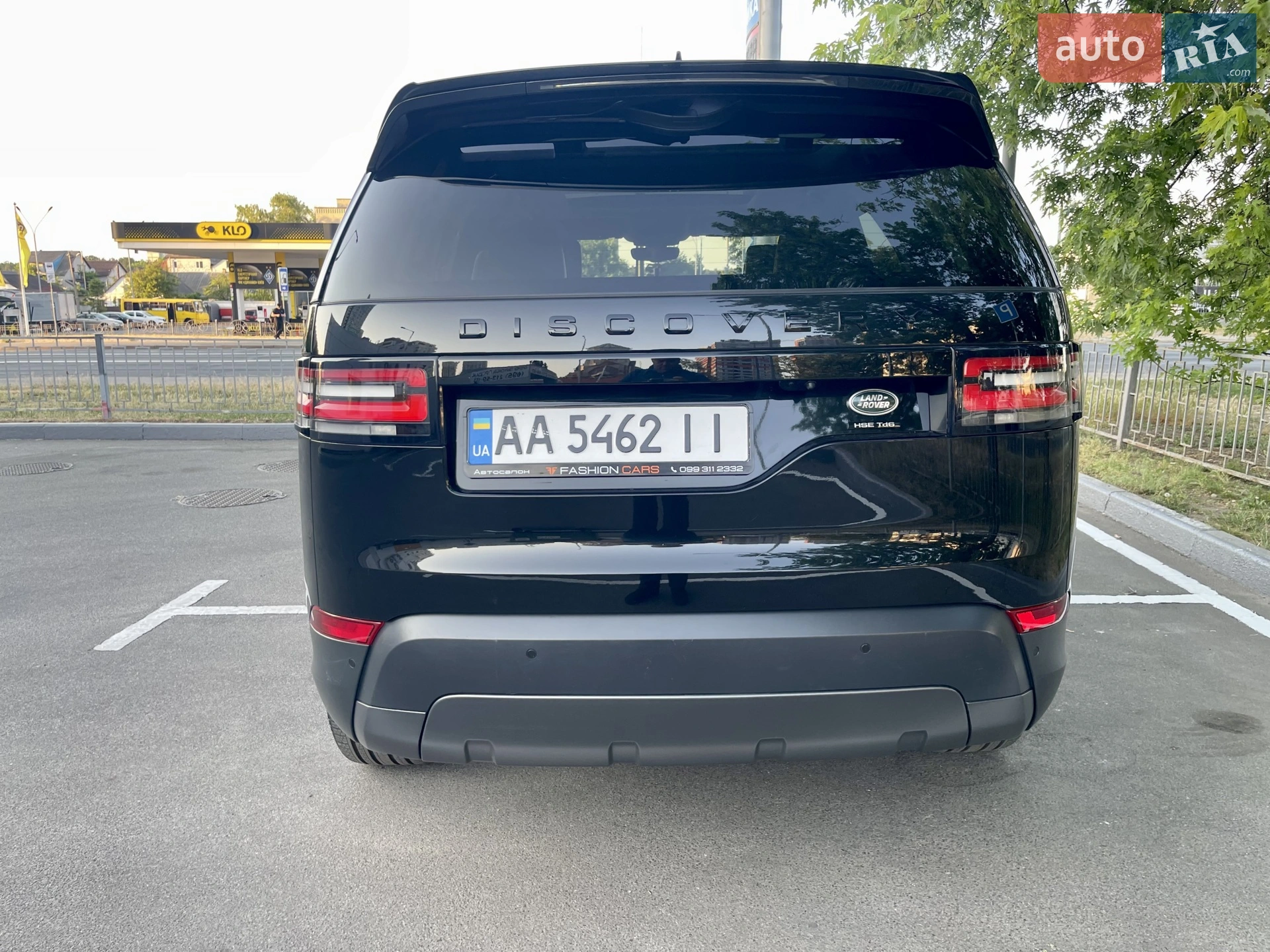 2017 Land Rover Discovery - мініатюра 16
