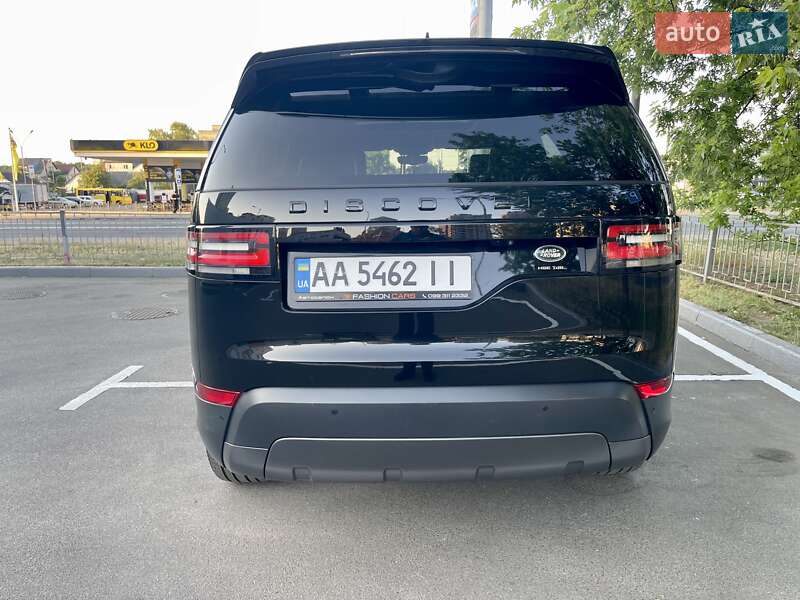 Внедорожник / Кроссовер Land Rover Discovery 2017 в Киеве