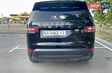 Позашляховик / Кросовер Land Rover Discovery 2017 в 