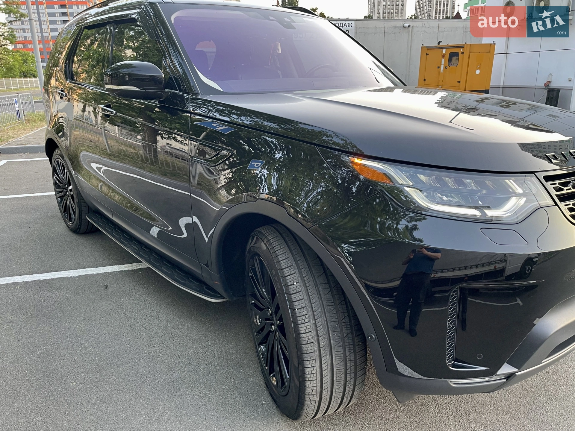 2017 Land Rover Discovery - мініатюра 54