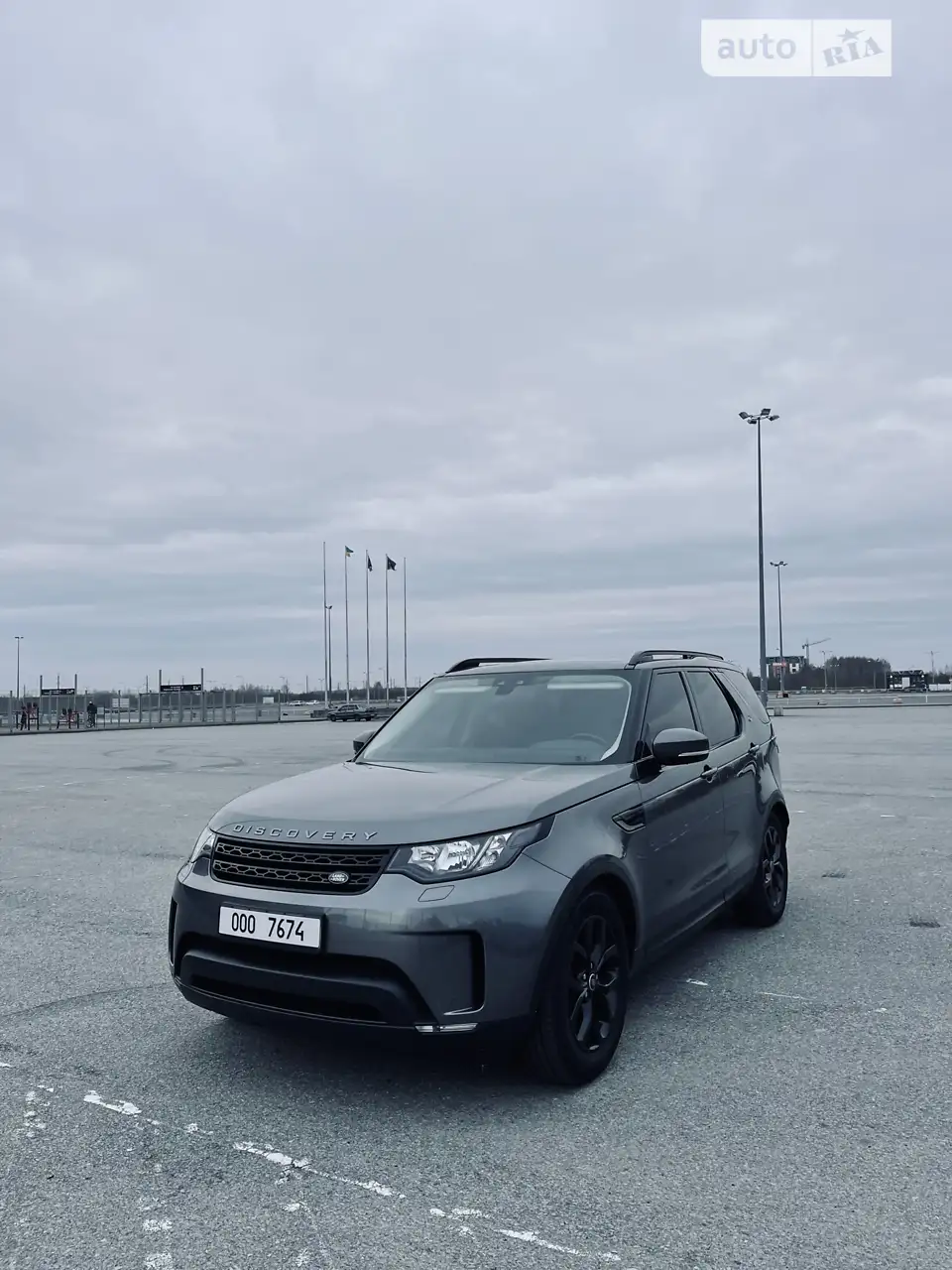 2017 Land Rover Discovery - мініатюра 29